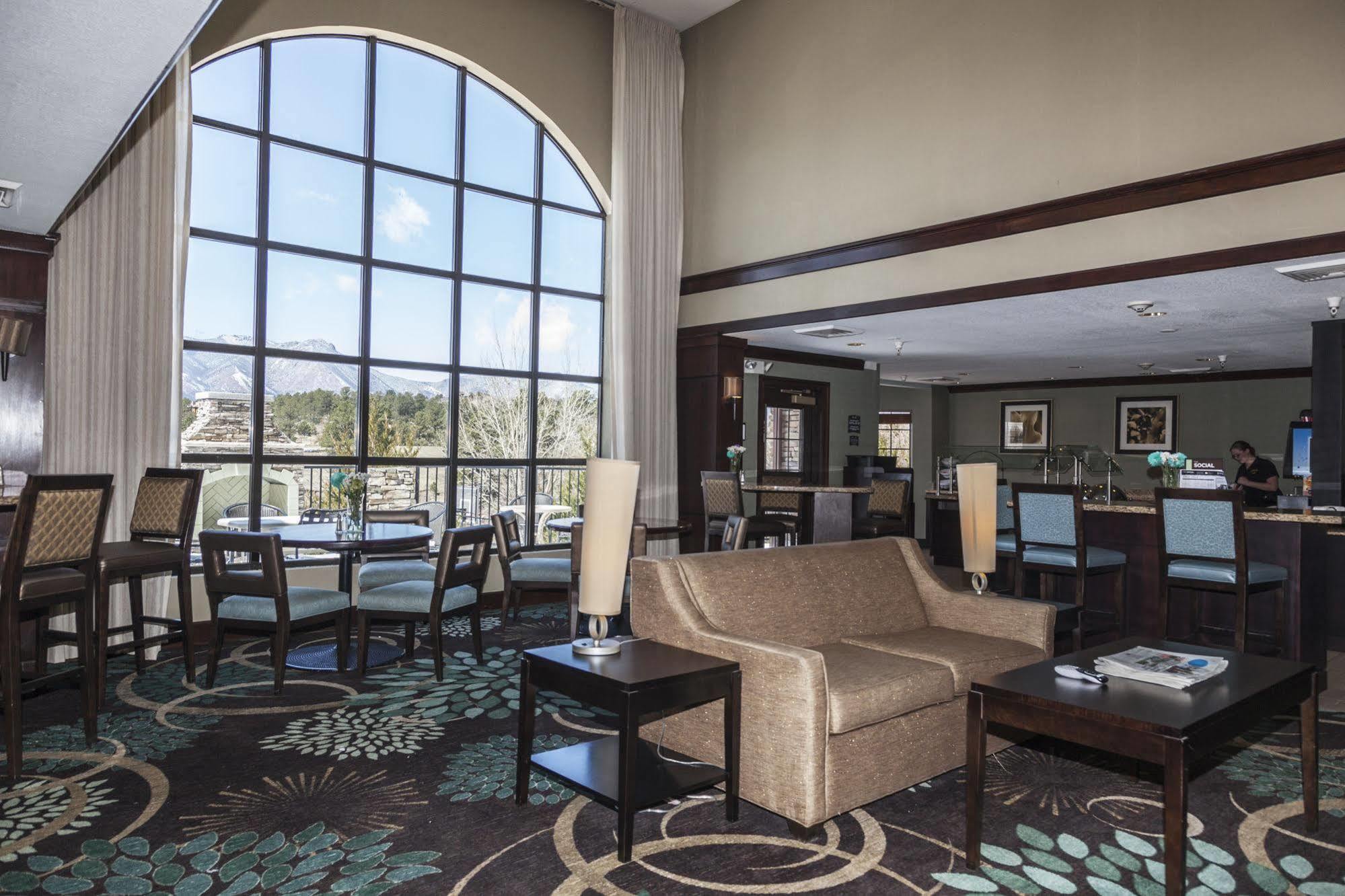 Staybridge Suites Colorado Springs North By Ihg Exterior foto