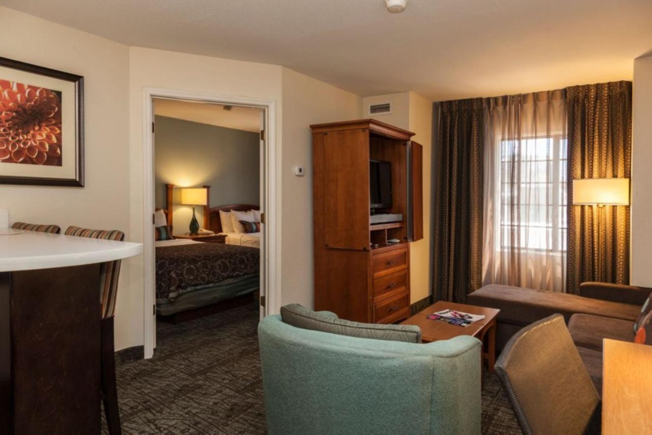 Staybridge Suites Colorado Springs North By Ihg Exterior foto